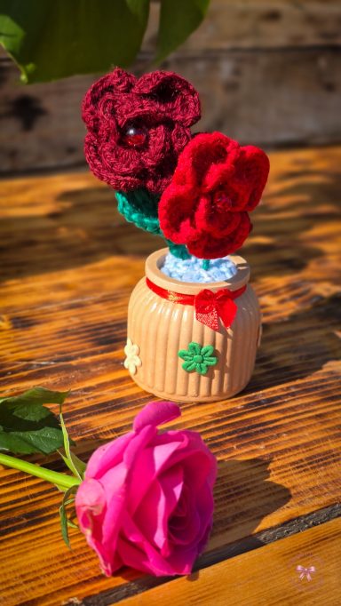 Red Bouquet - Gift/ Home Decoration
