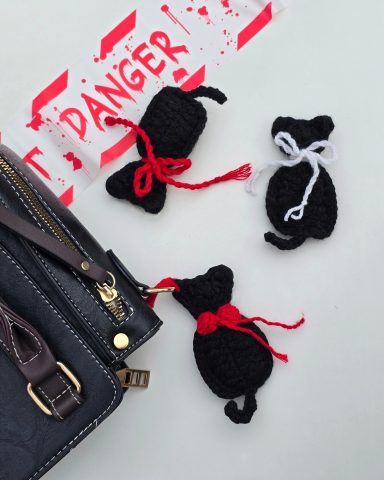 Lucky Cat - Crocheted Keychain/ Bag Charm/ Phone Accessory