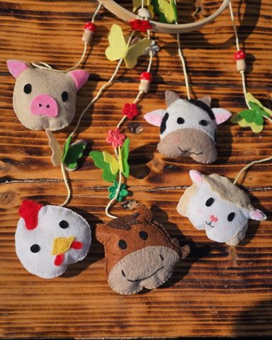 Farm Animals - Baby Mobile