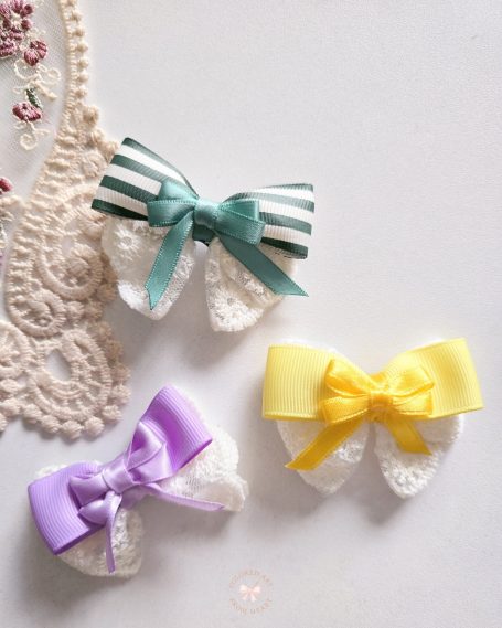 Handmade pastel mini bow set inspired by candy colours (sage green, lavander and yellow).