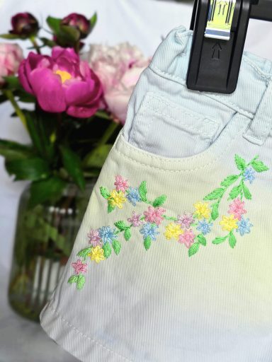 Tiny Pastel Garden - Denim Shorts for 2-3 years old Girls Denim shorts for 2-3 year-old girls with pastel floral embroidery.