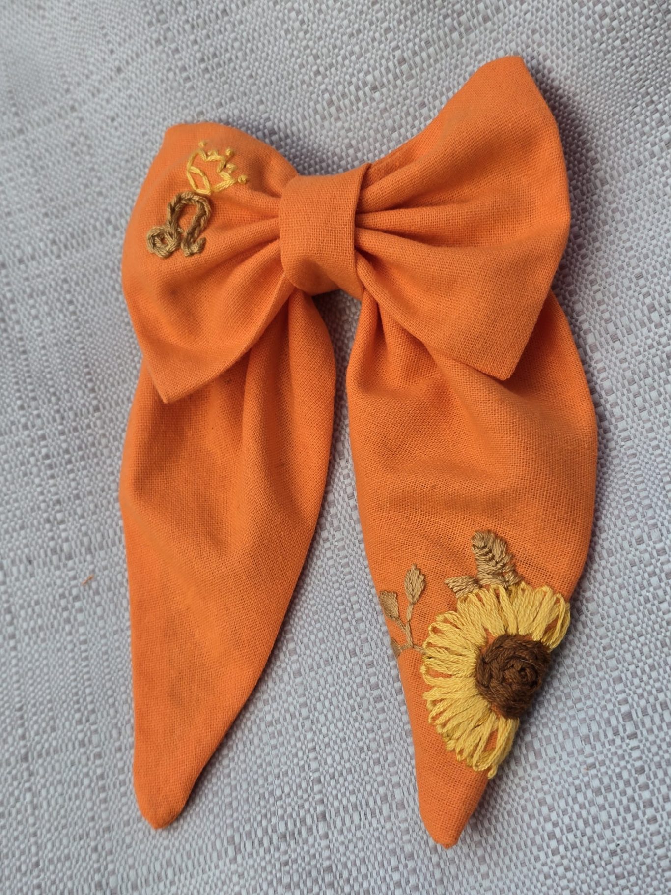 Leo Bow - Zodiac-Inspired Collection